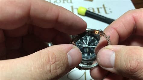 How to Install a Bezel on your Breitling Watch 